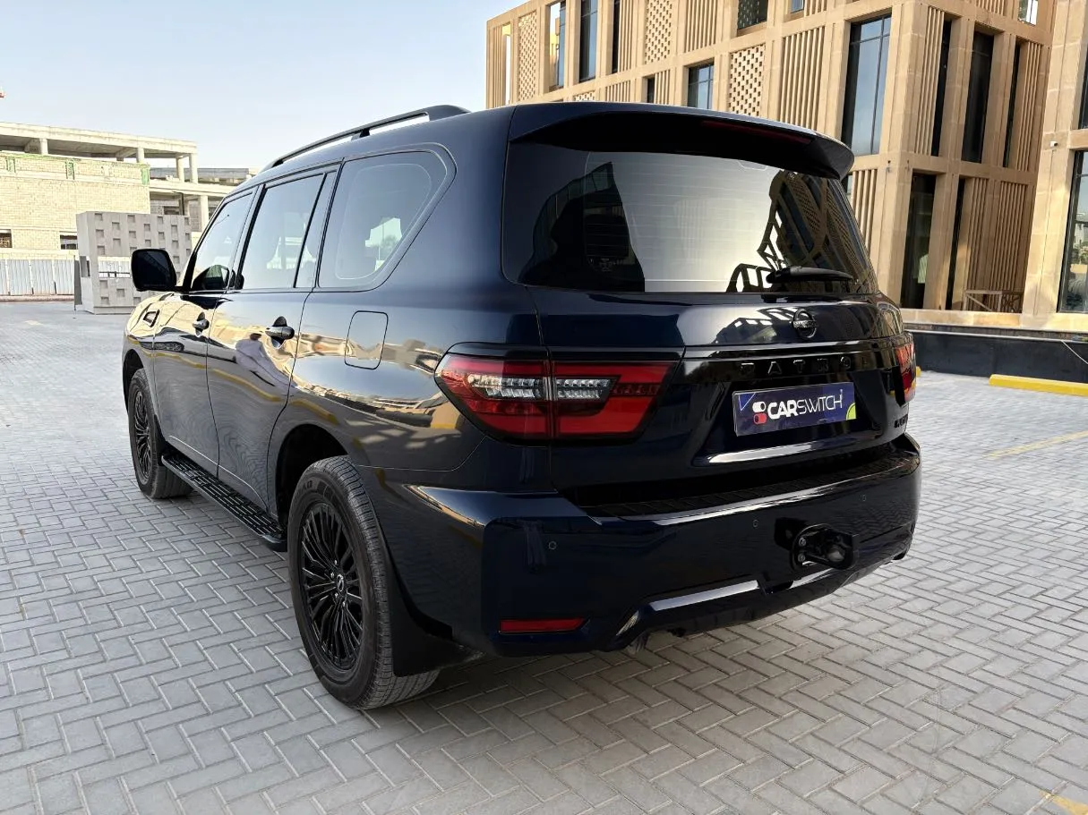 Car image 7