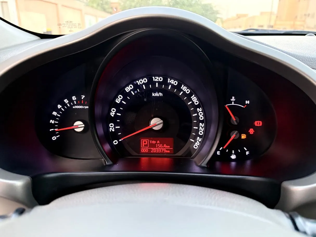 Car image 23