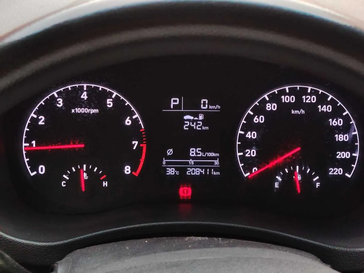 Car image 21