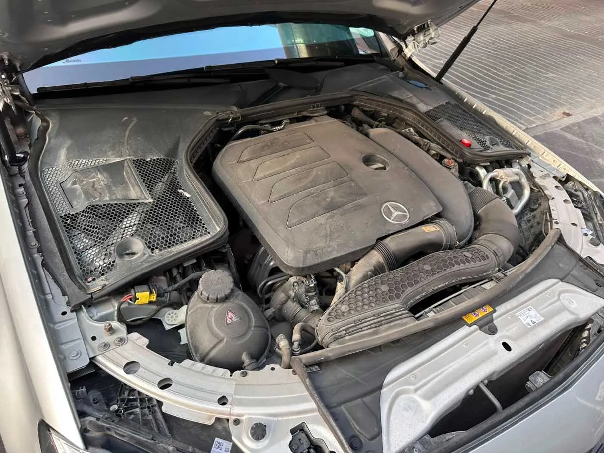 Car image 48