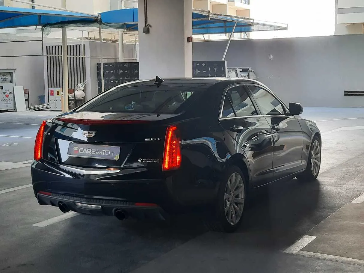 Car image 5