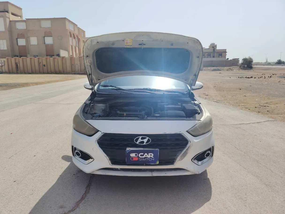 Car image 33