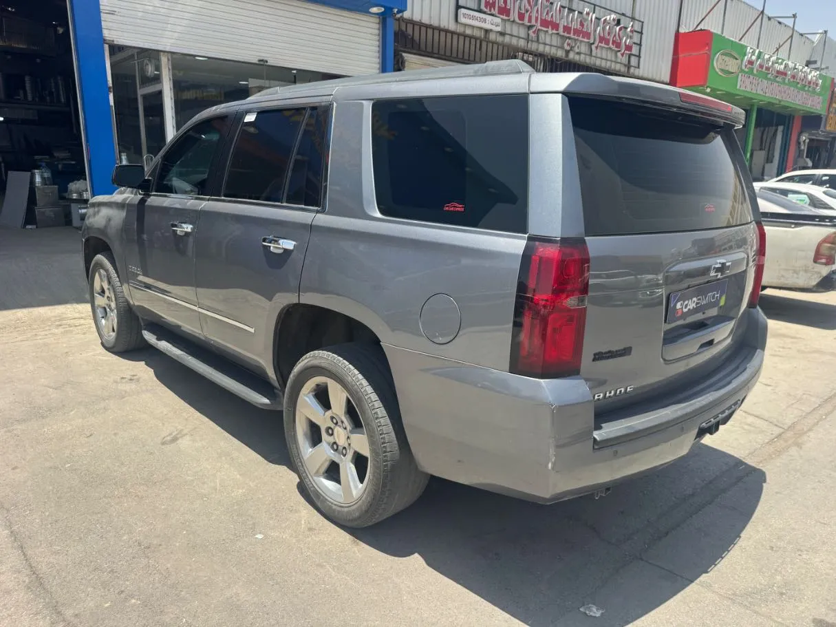 Car image 7