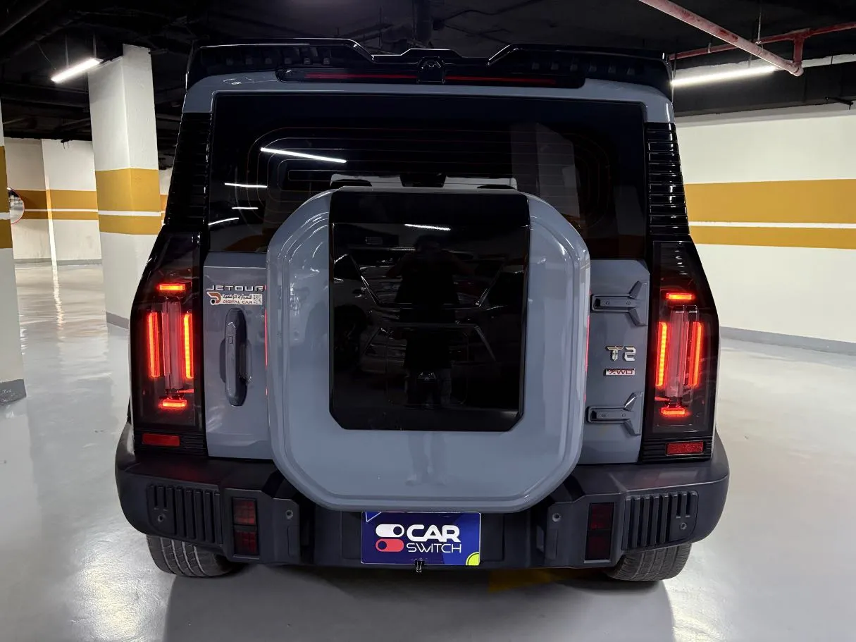 Car image 6