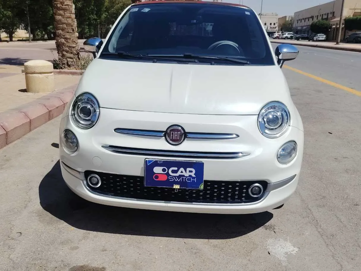 Car image 2