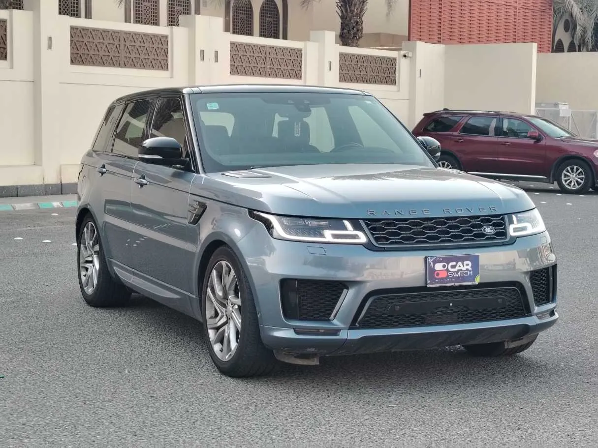 Car image 3