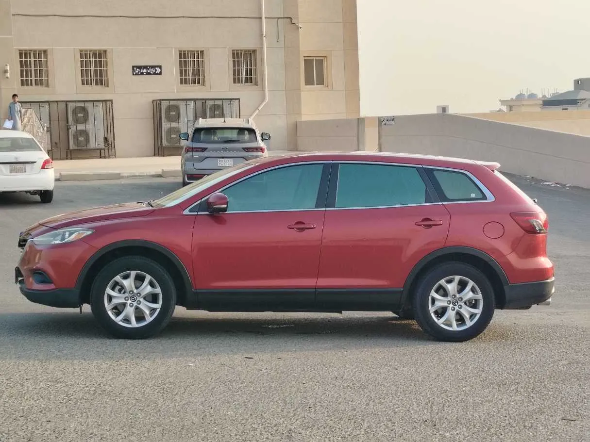 Car image 8