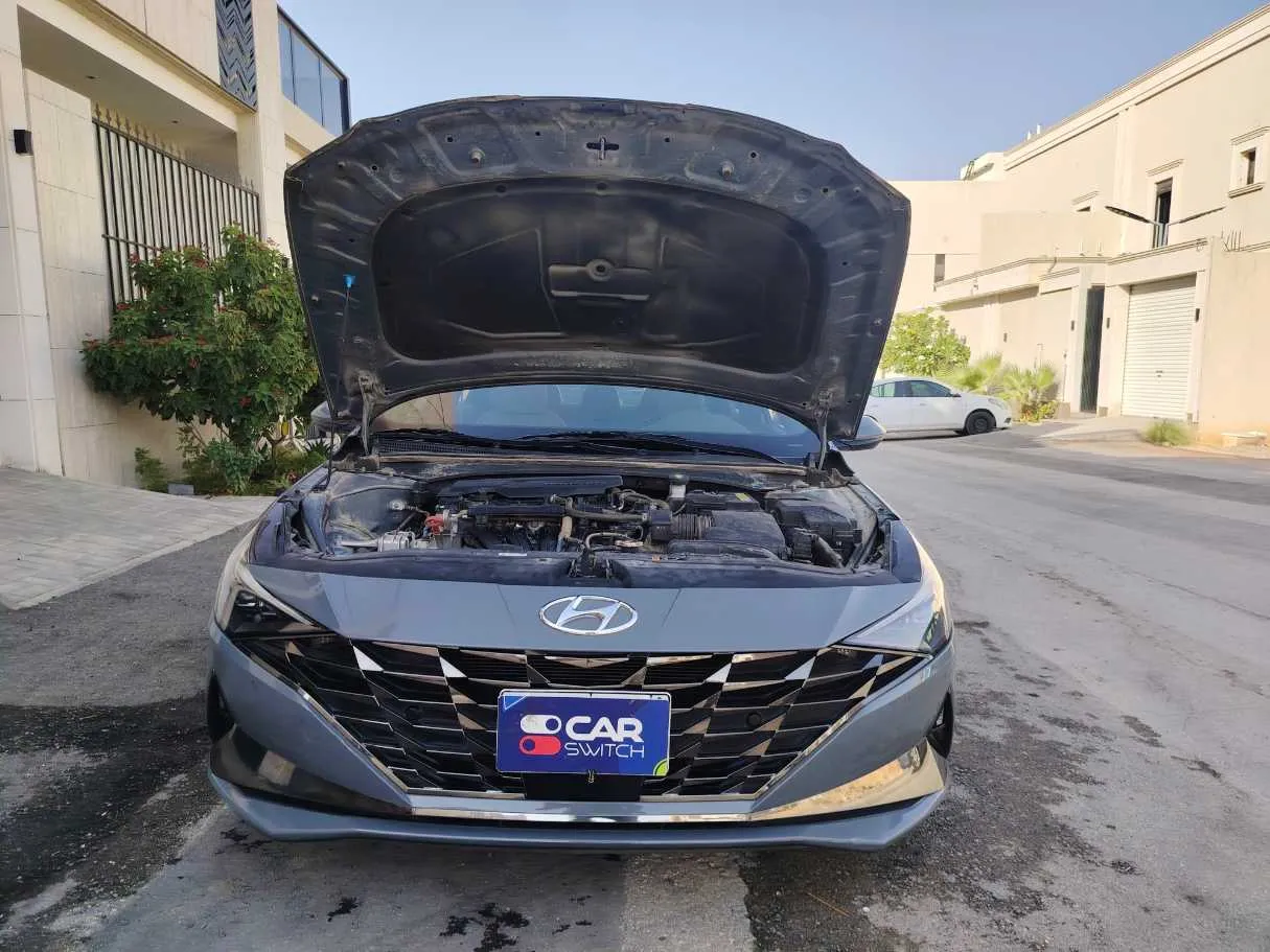 Car image 32