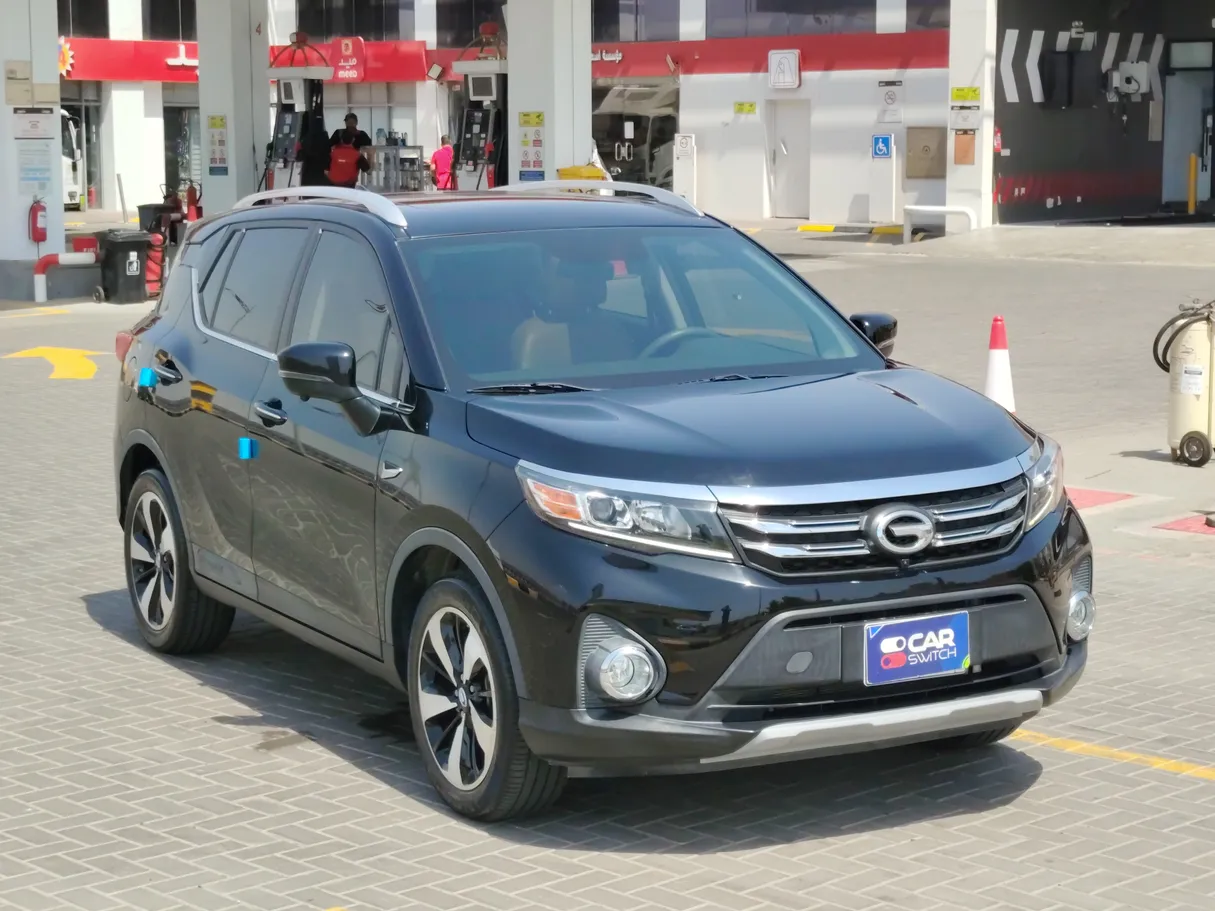 Car image 3