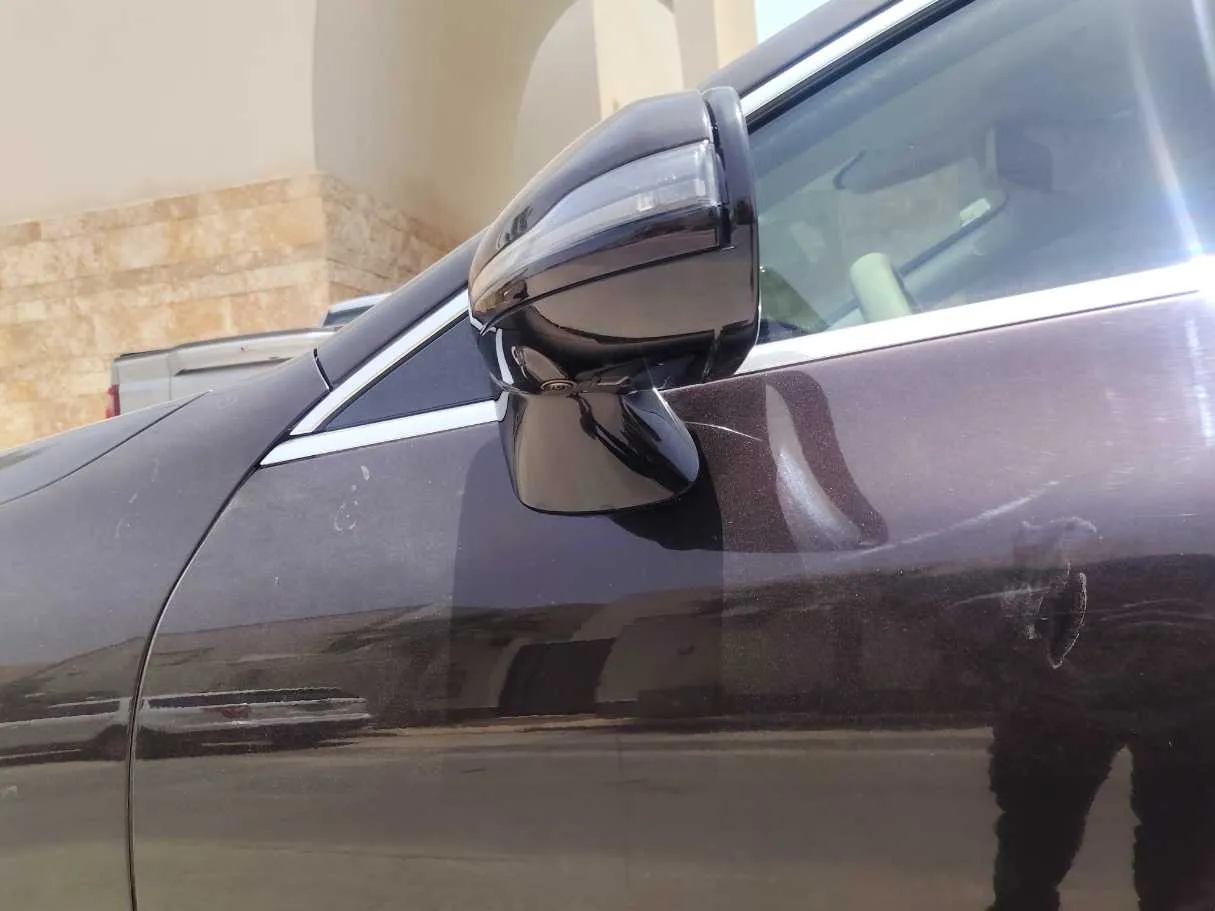 Car image 29