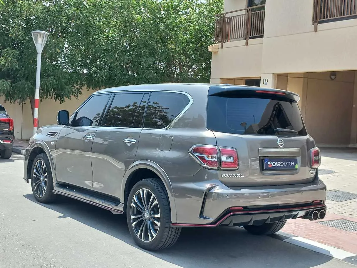 Car image 7