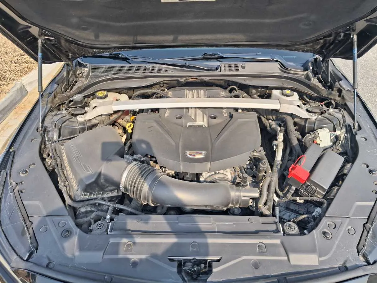 Car image 21