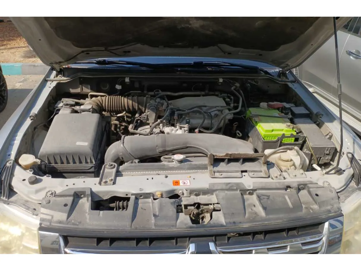 Car image 22