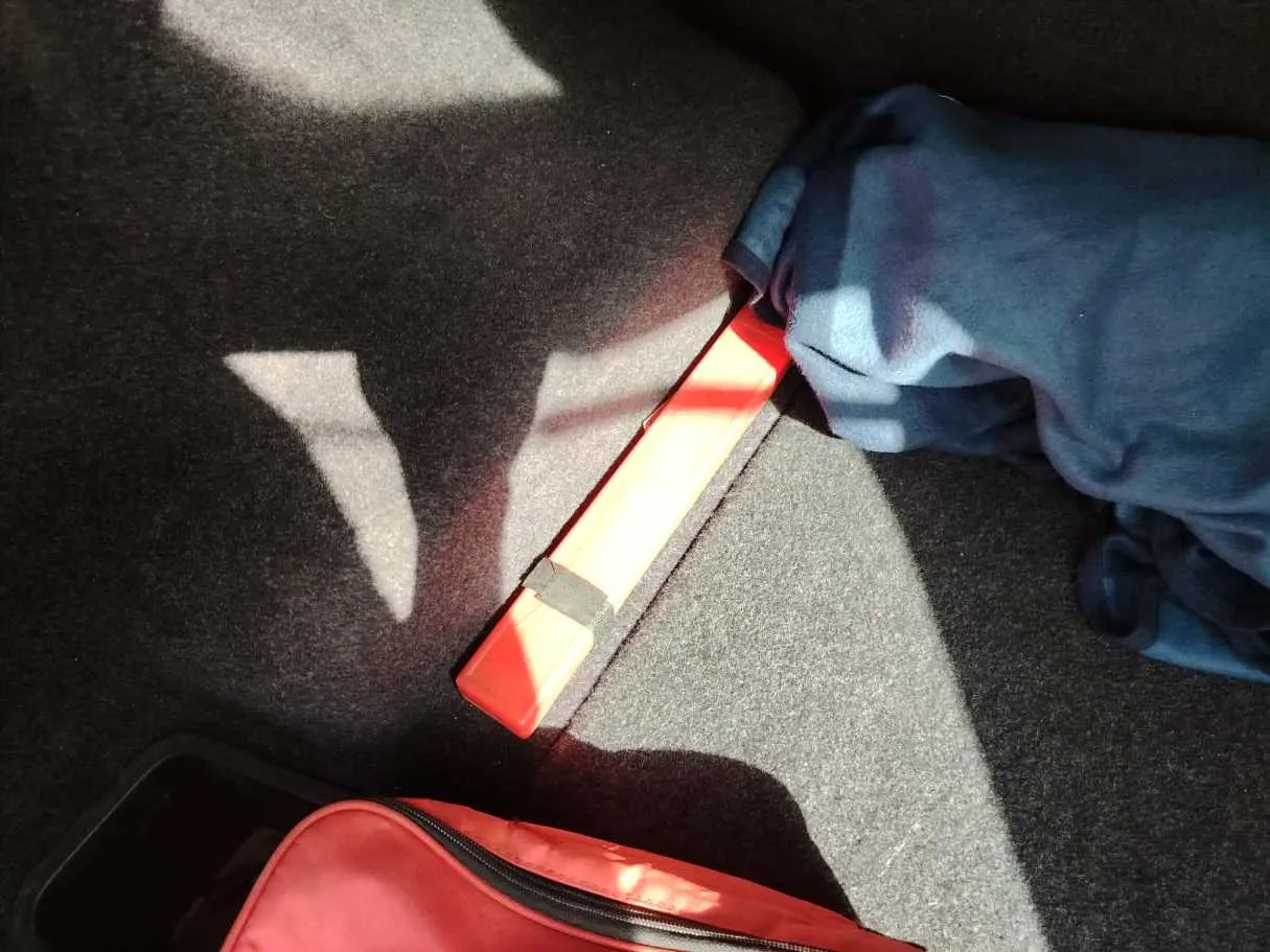 Car image 39