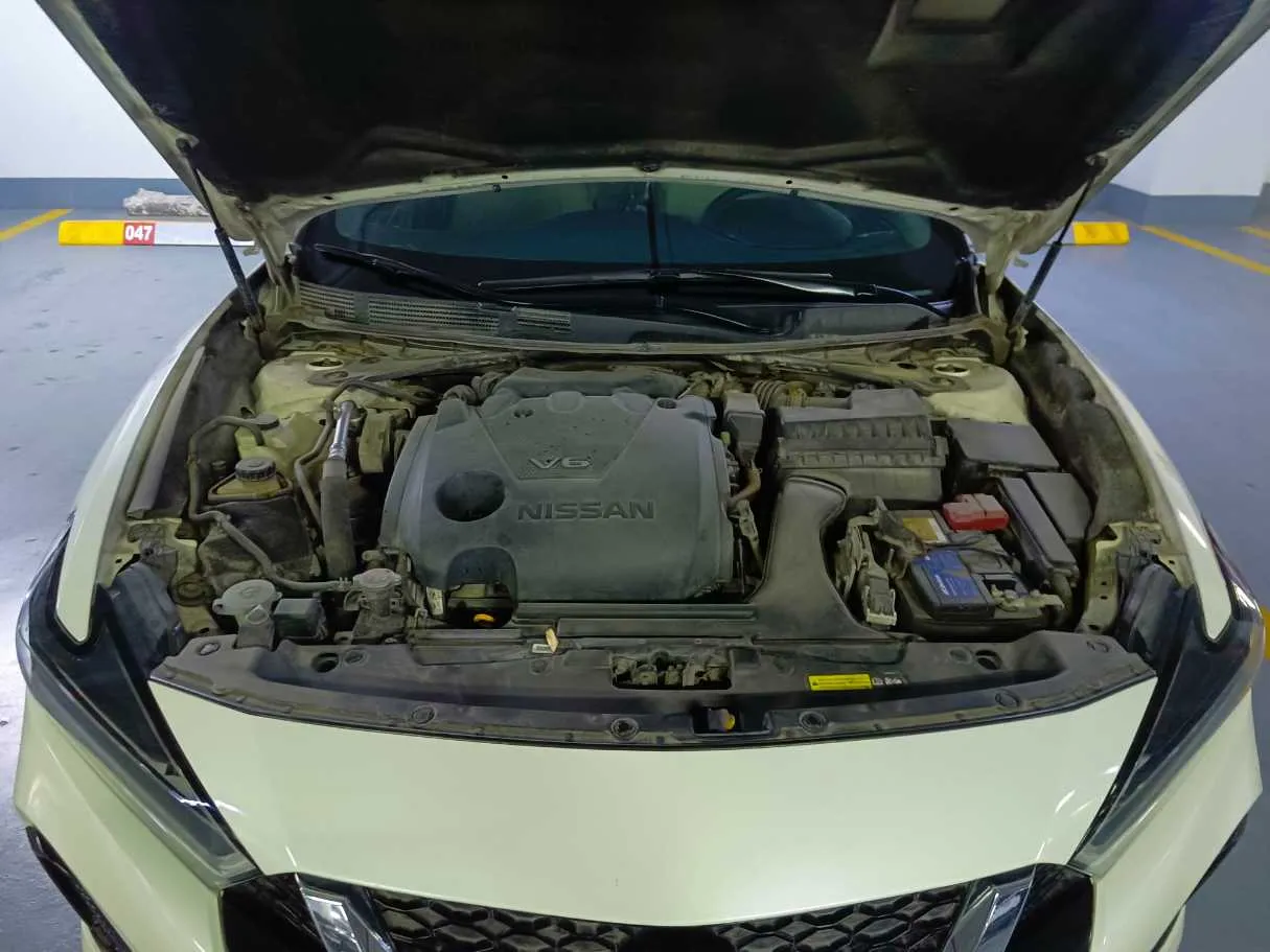 Car image 36