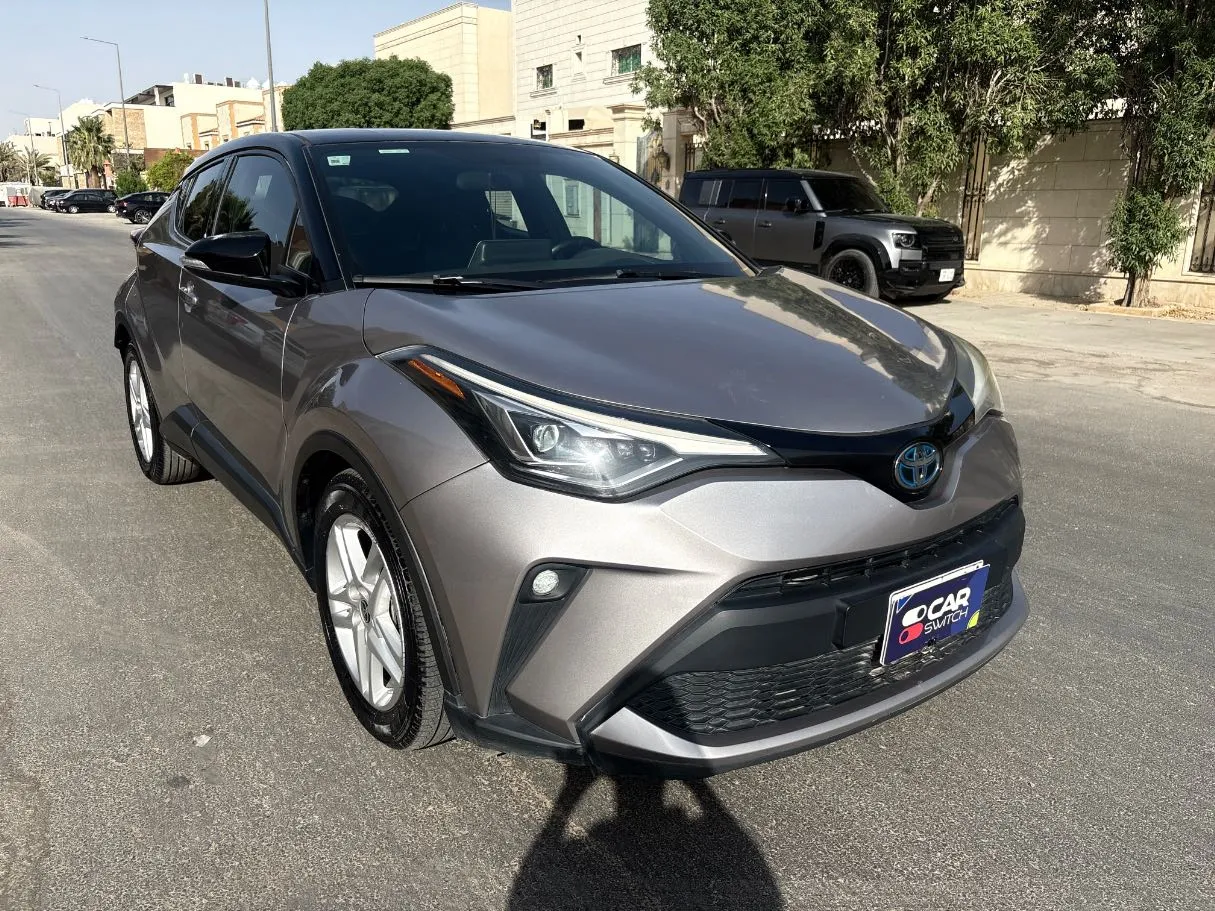 Car image 3