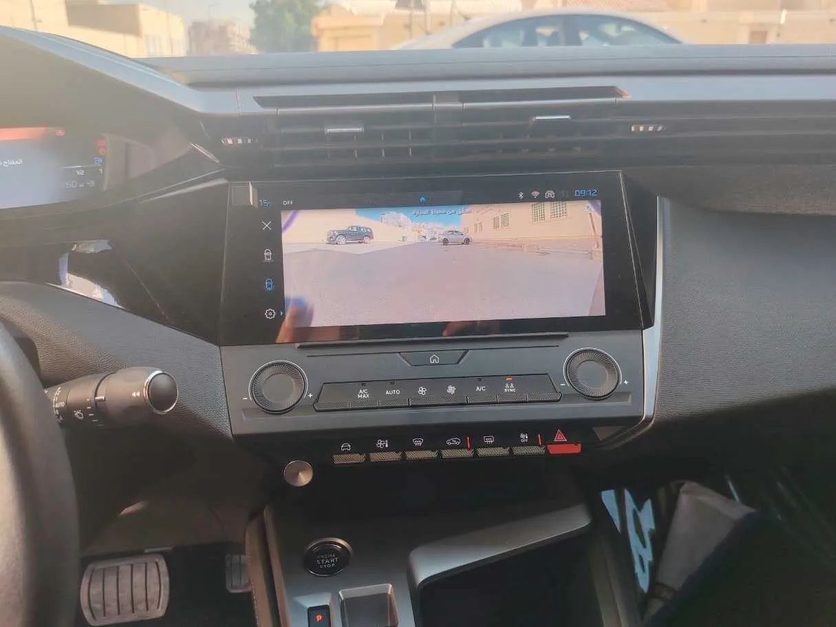 Car image 21