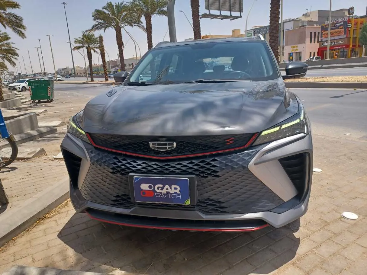 Car image 2