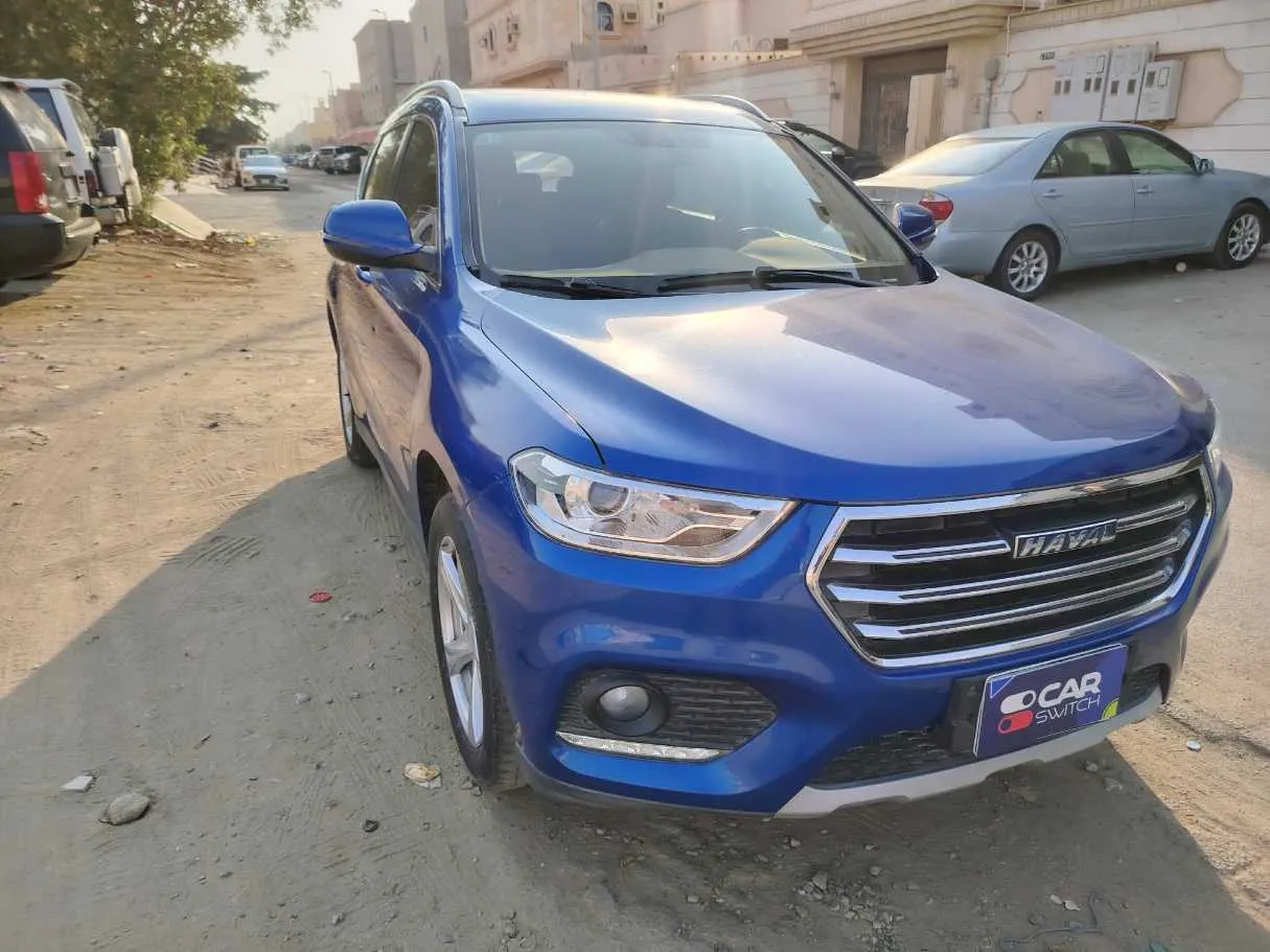 Car image 3