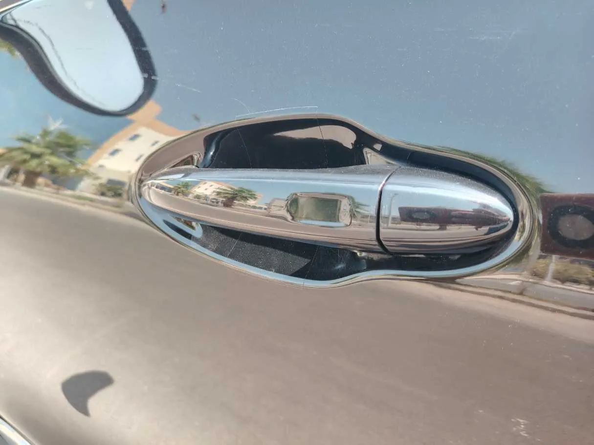 Car image 29