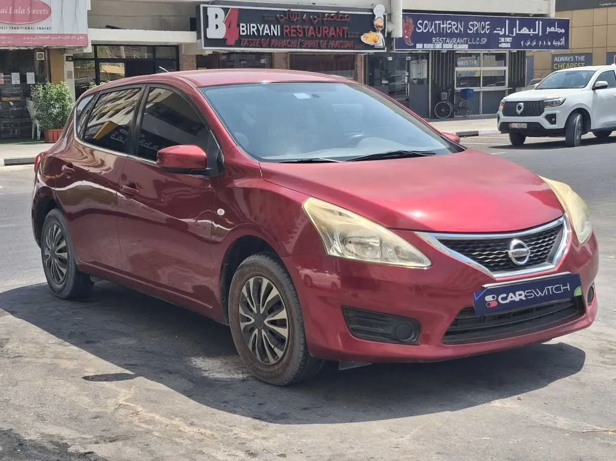 Car image 3