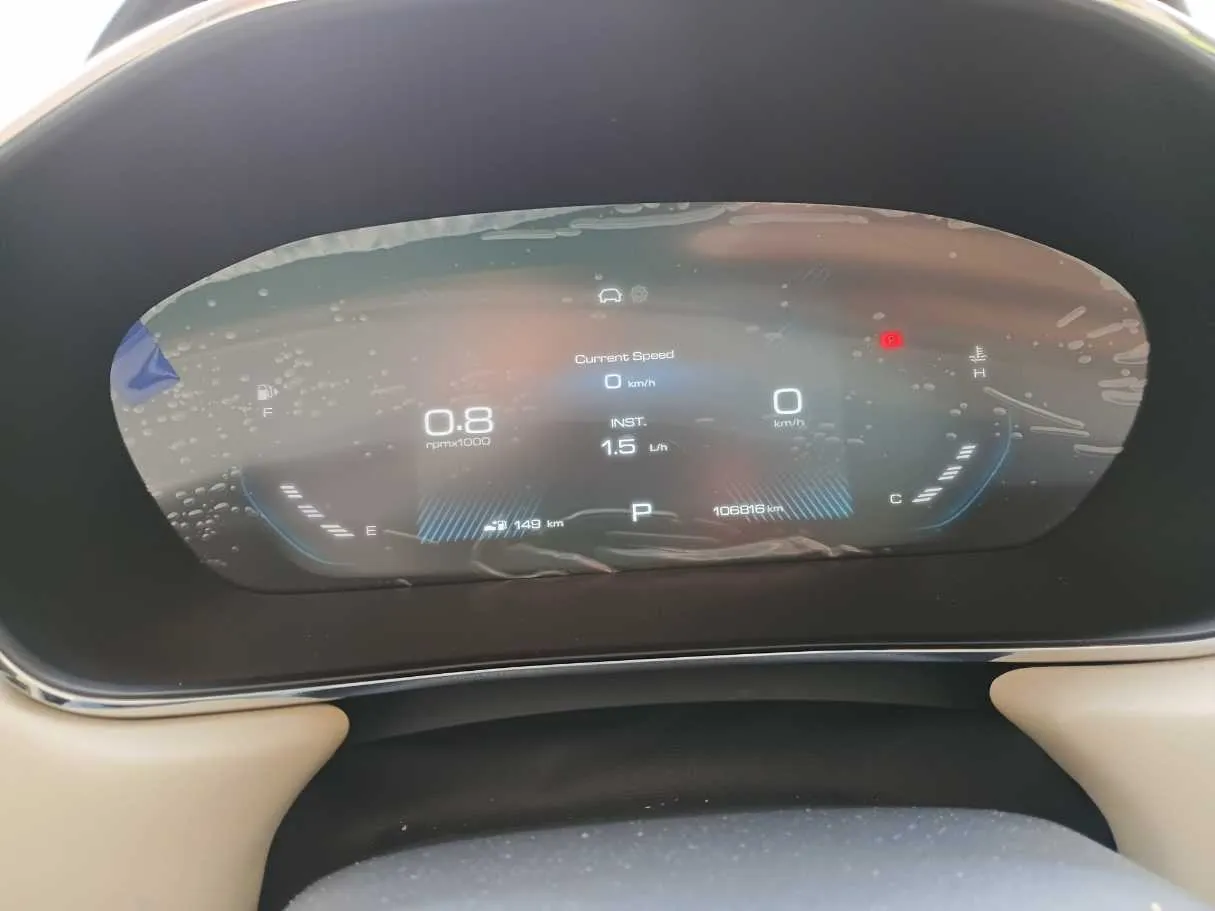 Car image 19
