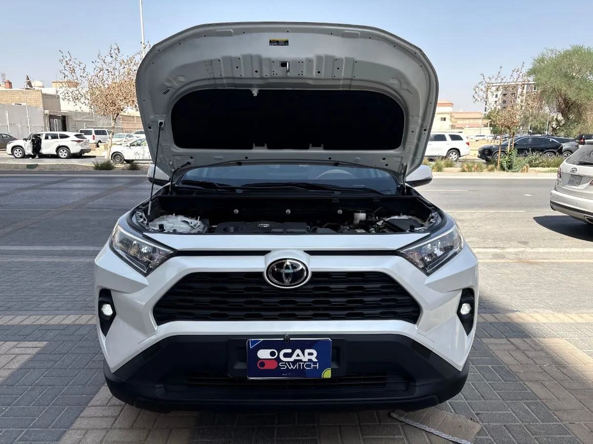 Car image 29
