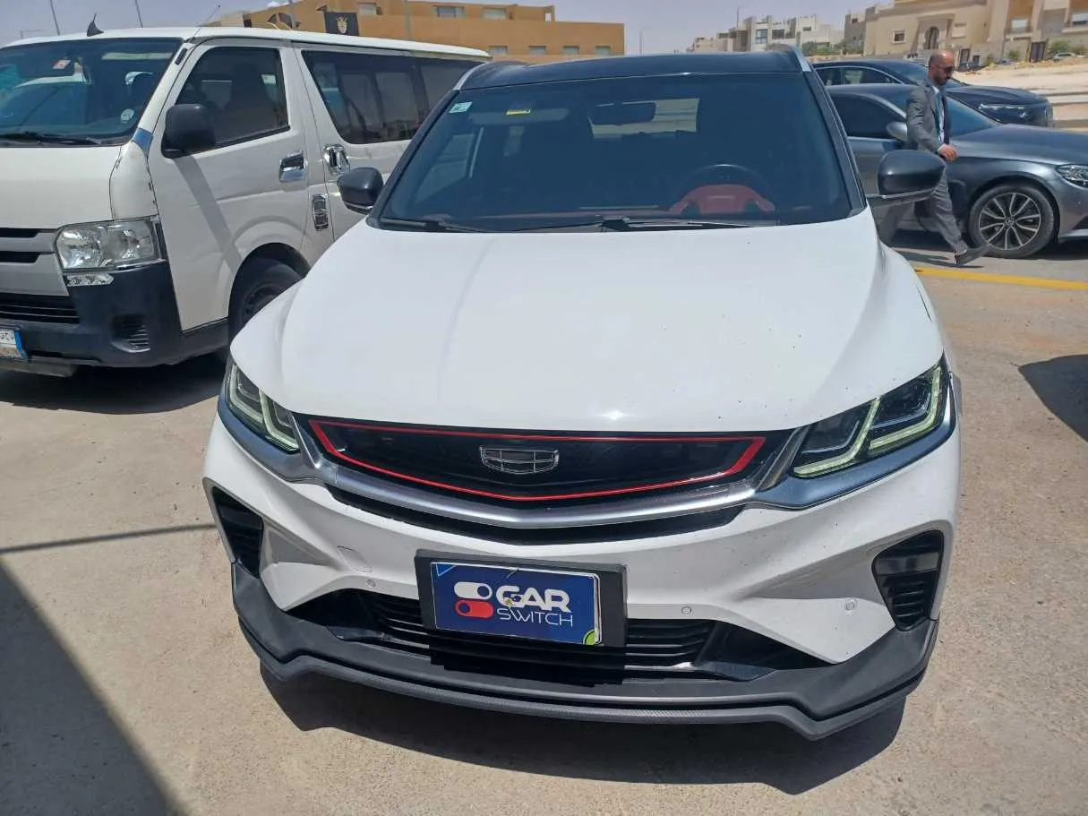 Car image 2