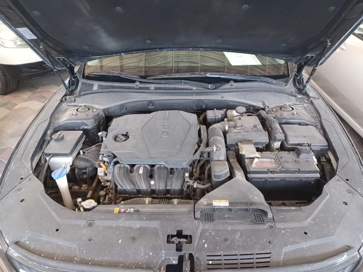 Car image 21