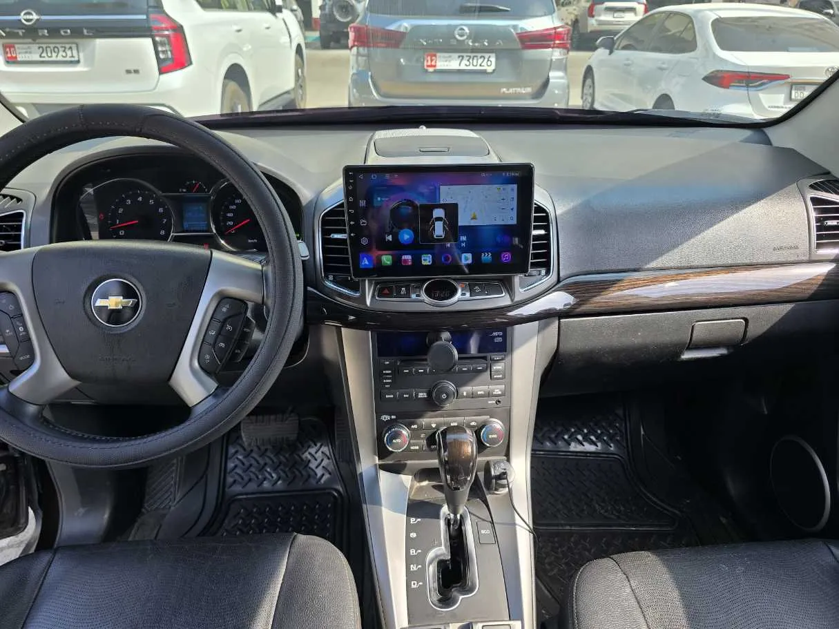 Car image 15