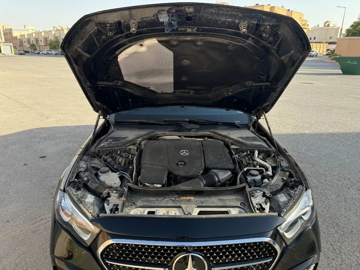 Car image 29