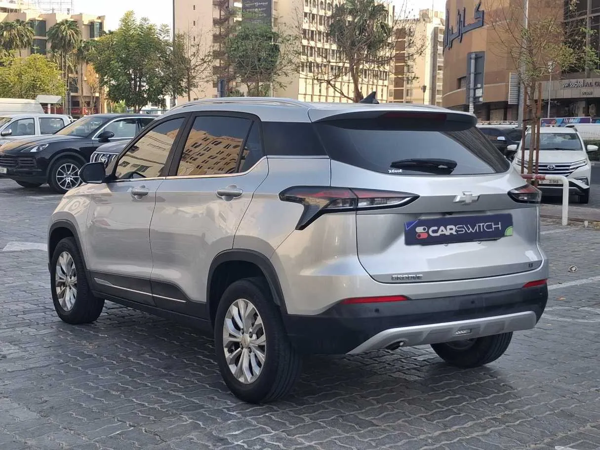 Car image 7