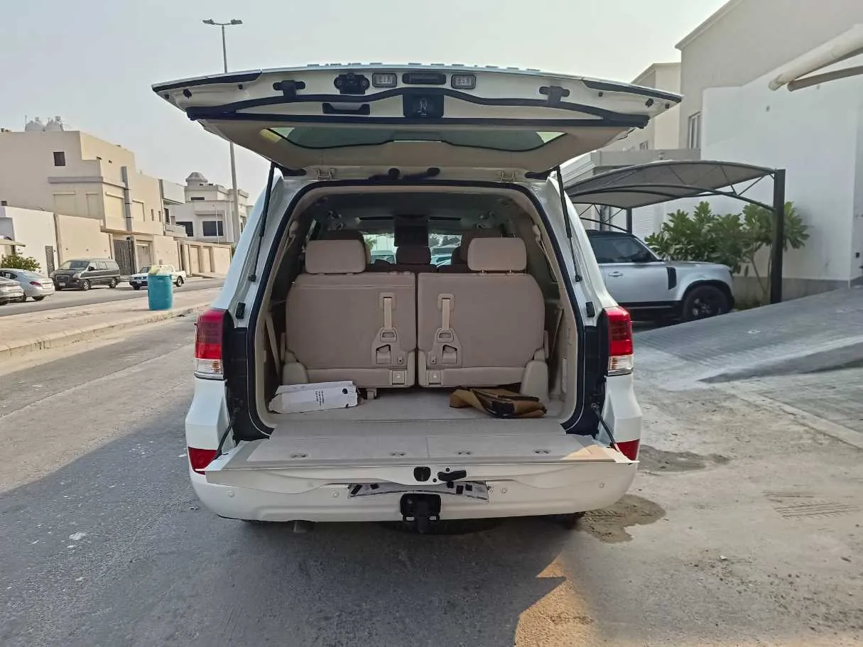 Car image 41