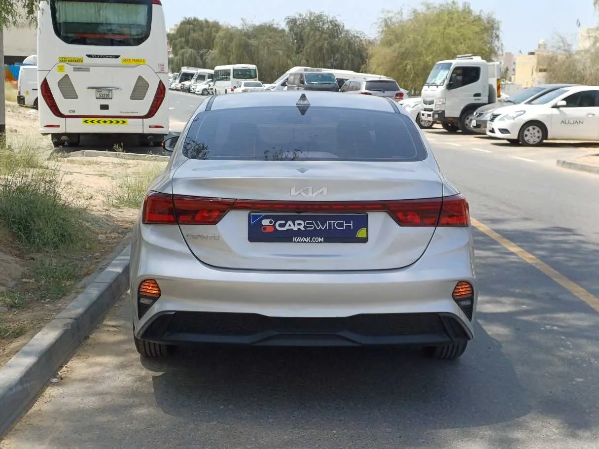 Car image 6