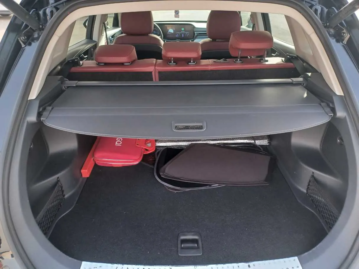 Car image 22