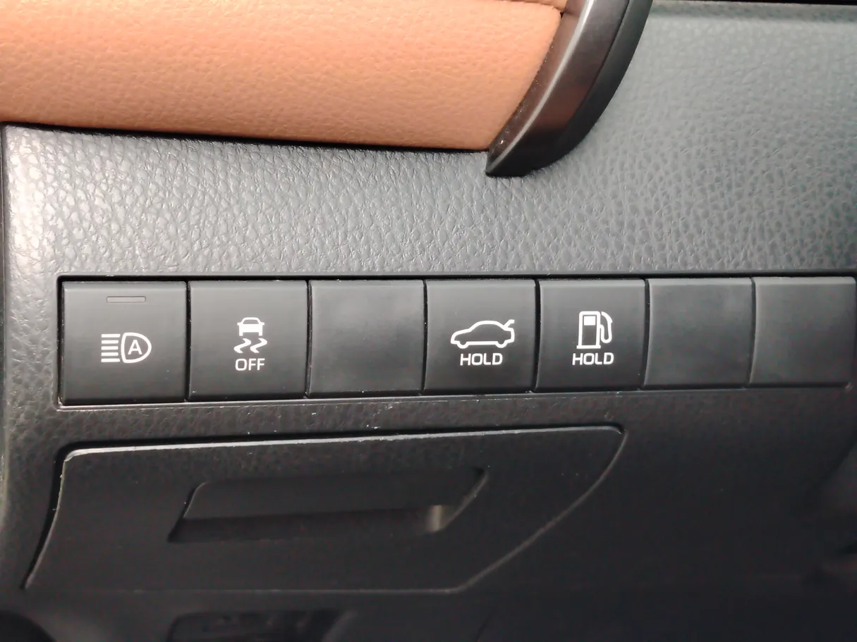 Car image 29