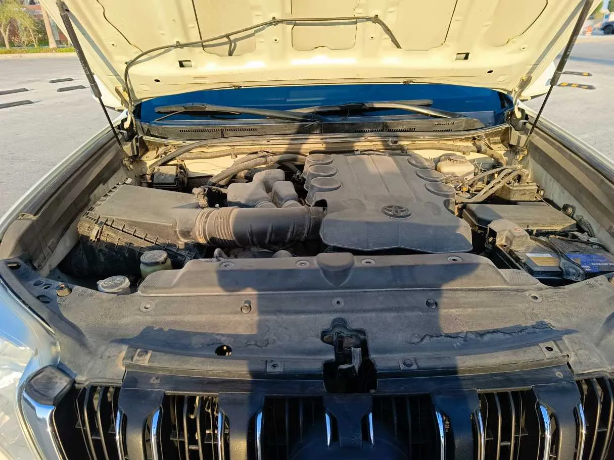 Car image 35