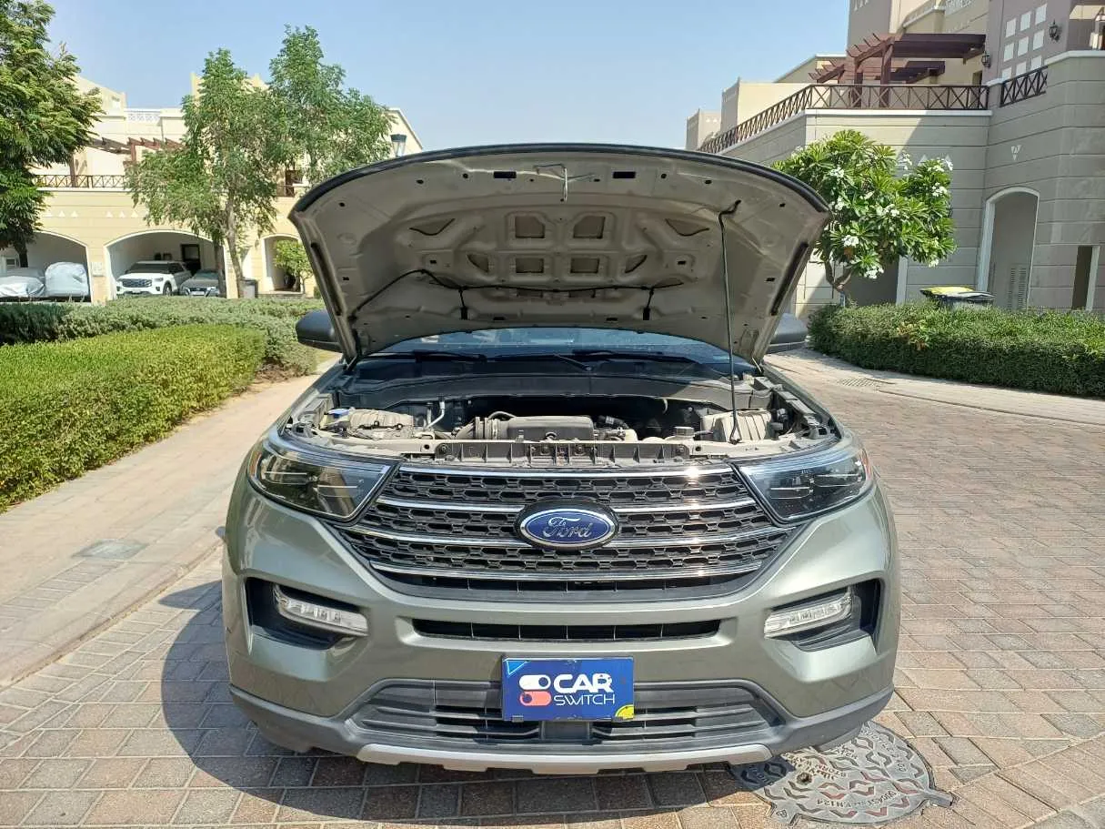 Car image 23