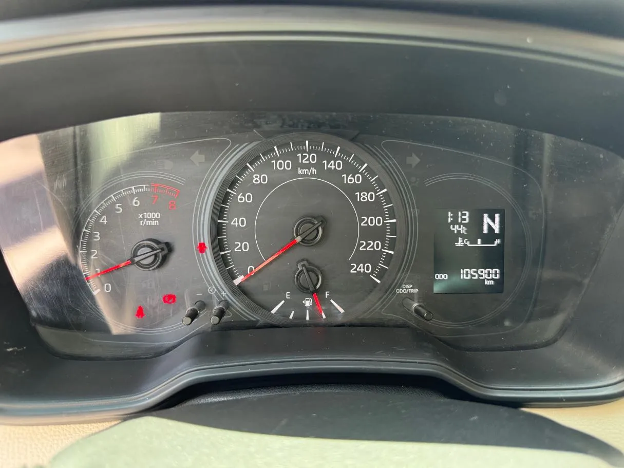 Car image 23