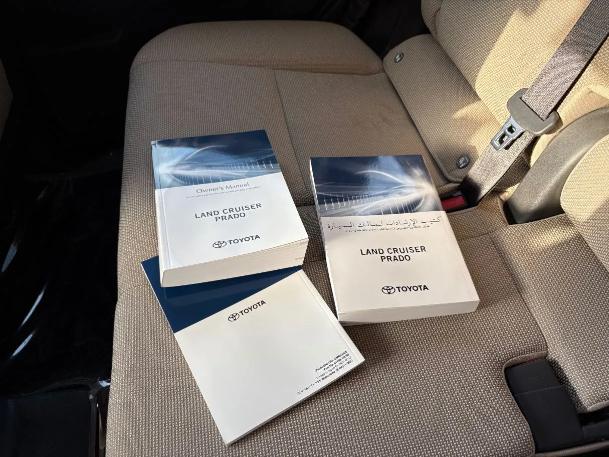 Car image 28