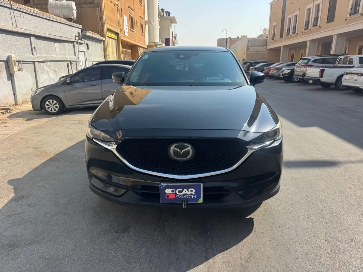 Car image 2