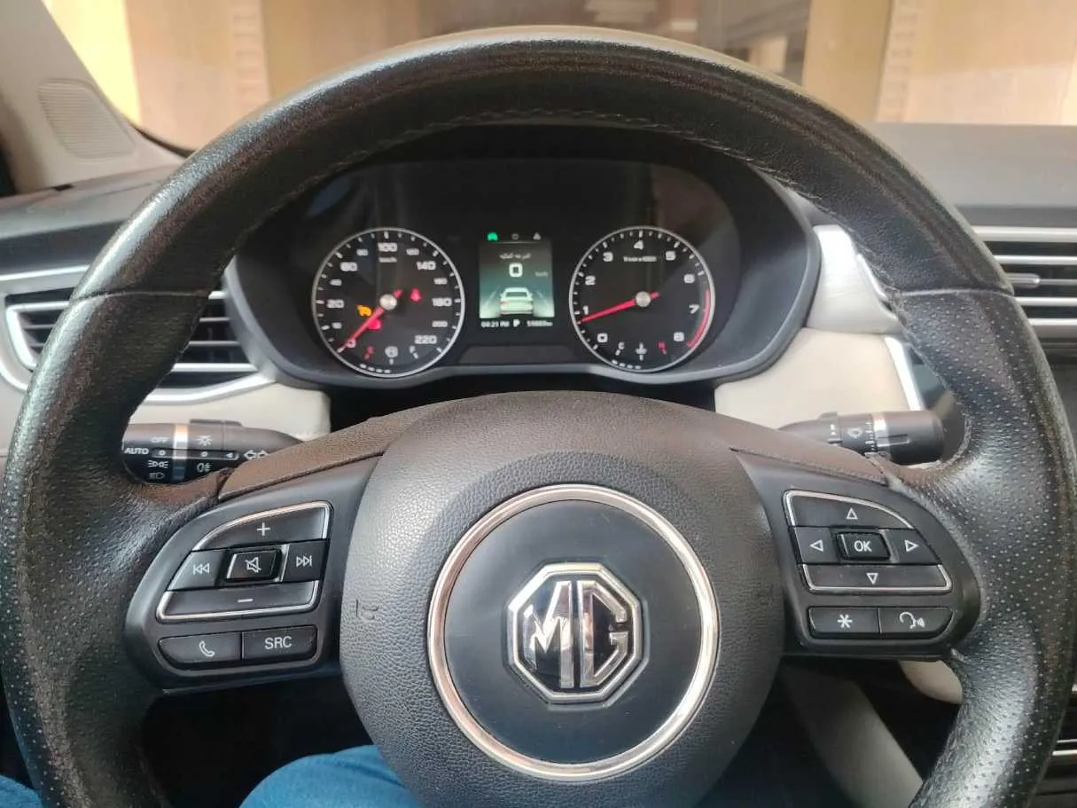 Car image 31