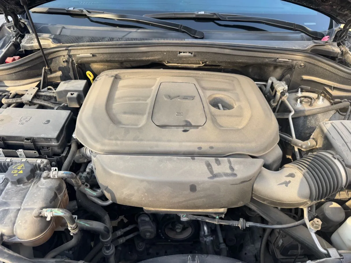 Car image 22