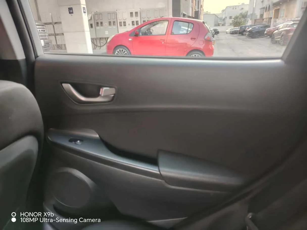 Car image 41