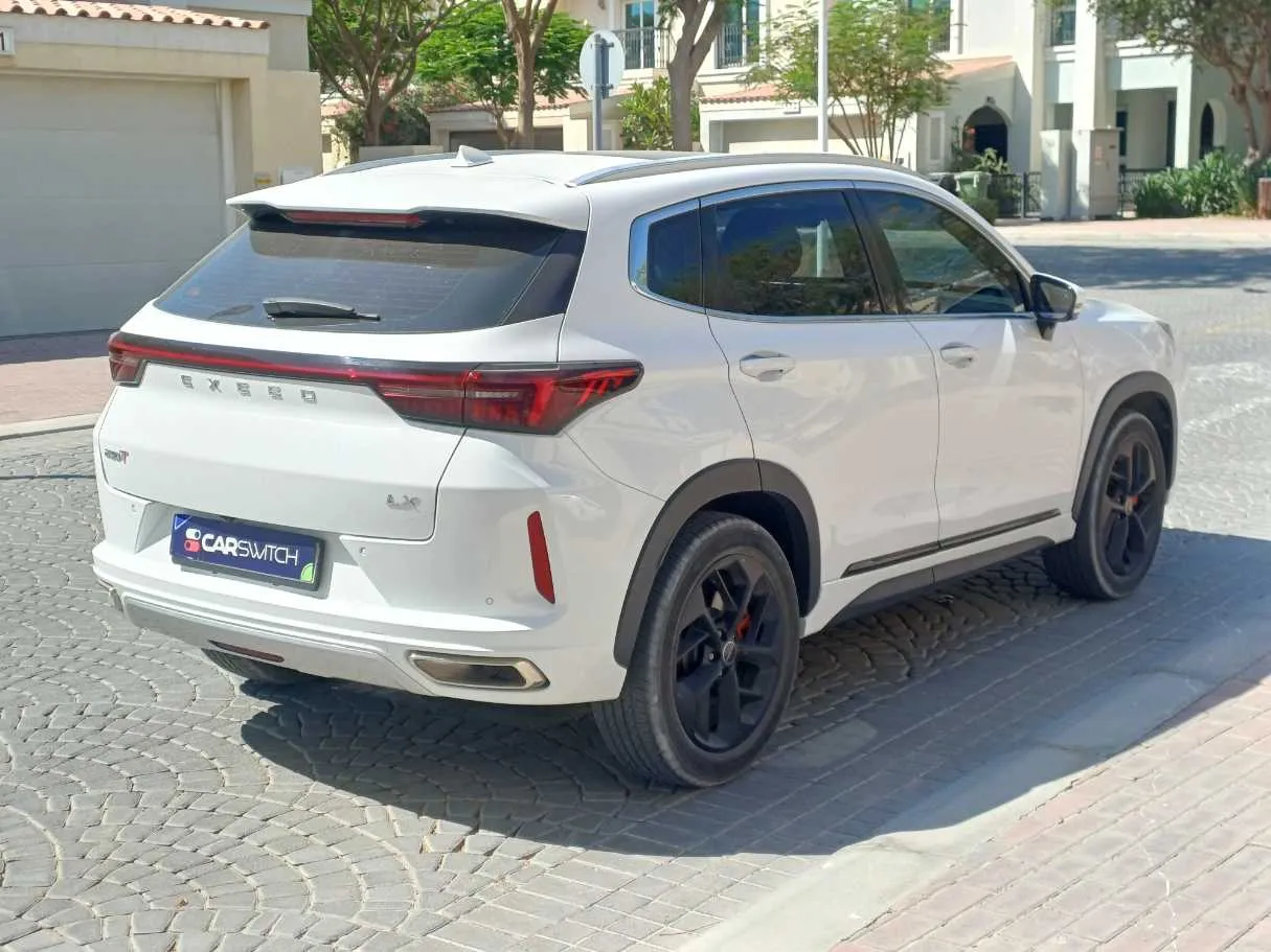 Car image 5