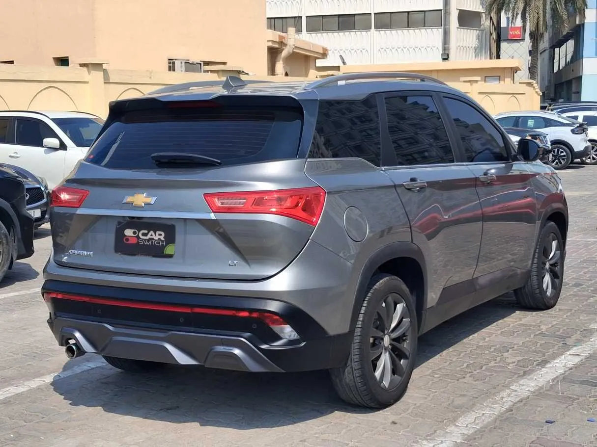 Car image 7