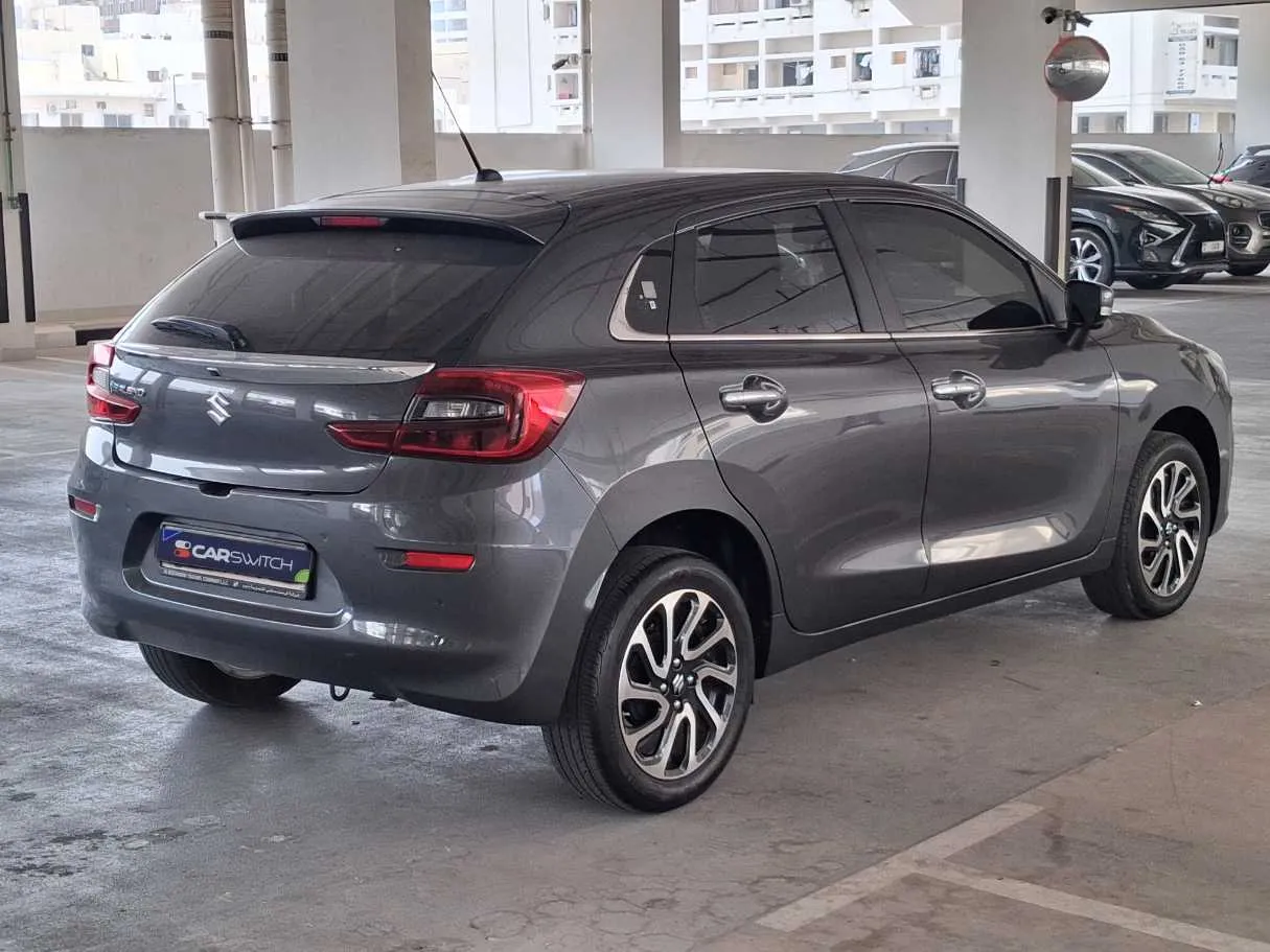 Car image 7
