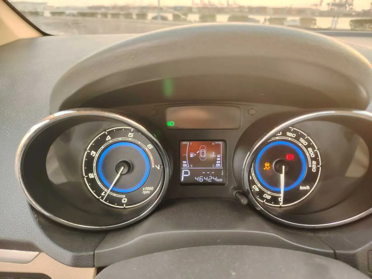 Car image 28