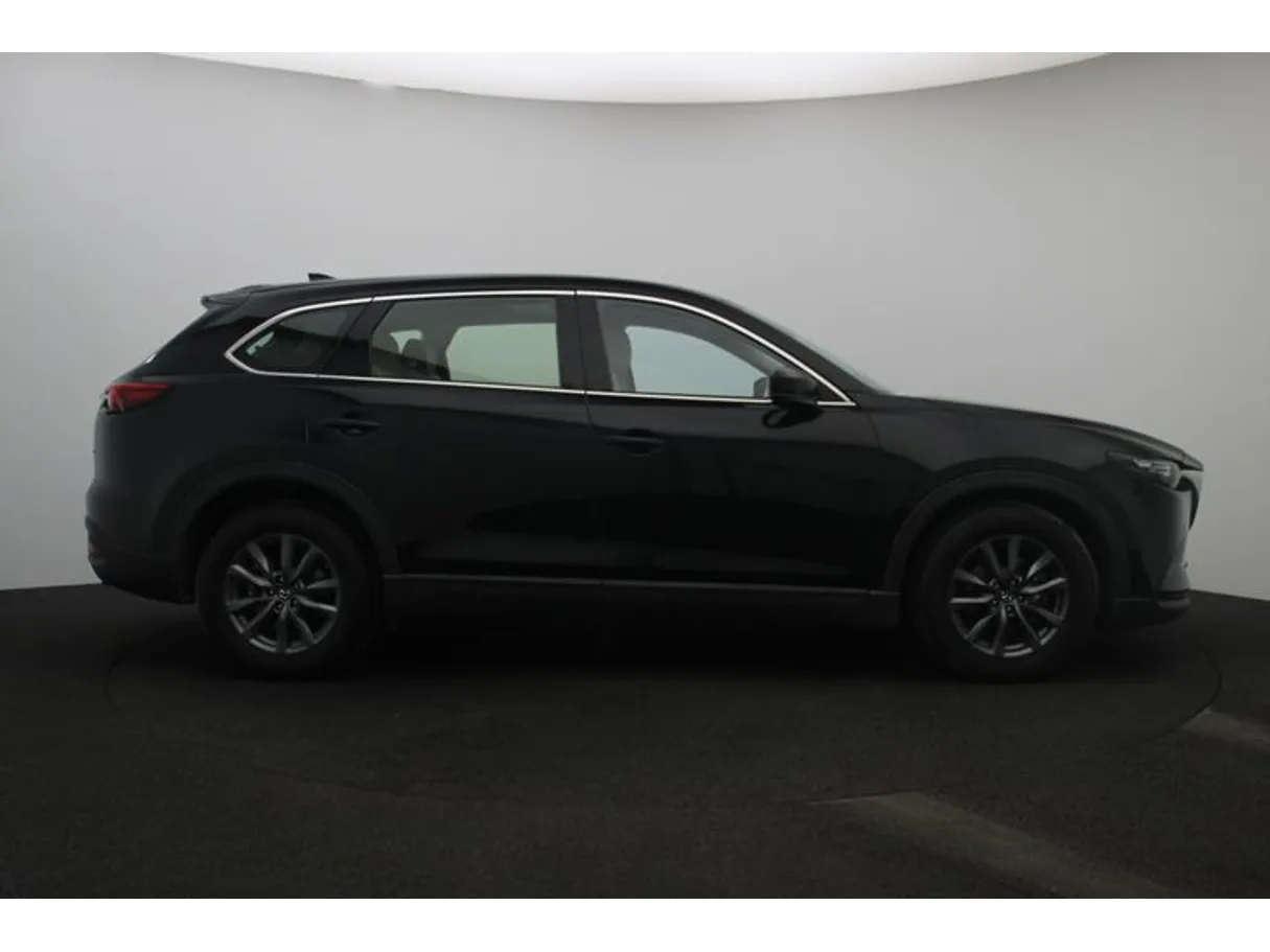 Car image 13