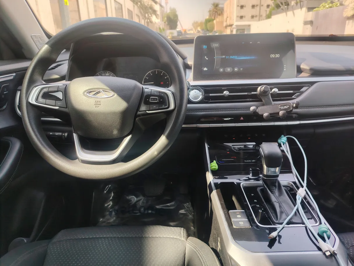 Car image 18